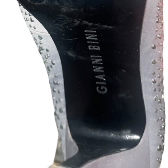 Bin 3C Gianni Bini Silver bedazzled open toe pumps size 7 - Picture 6 of 8